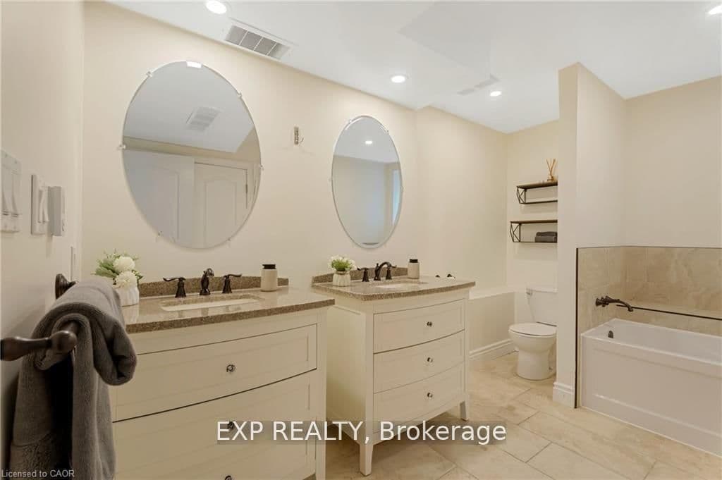 46 Herkimer Street, Unit 2 thumbnail 23