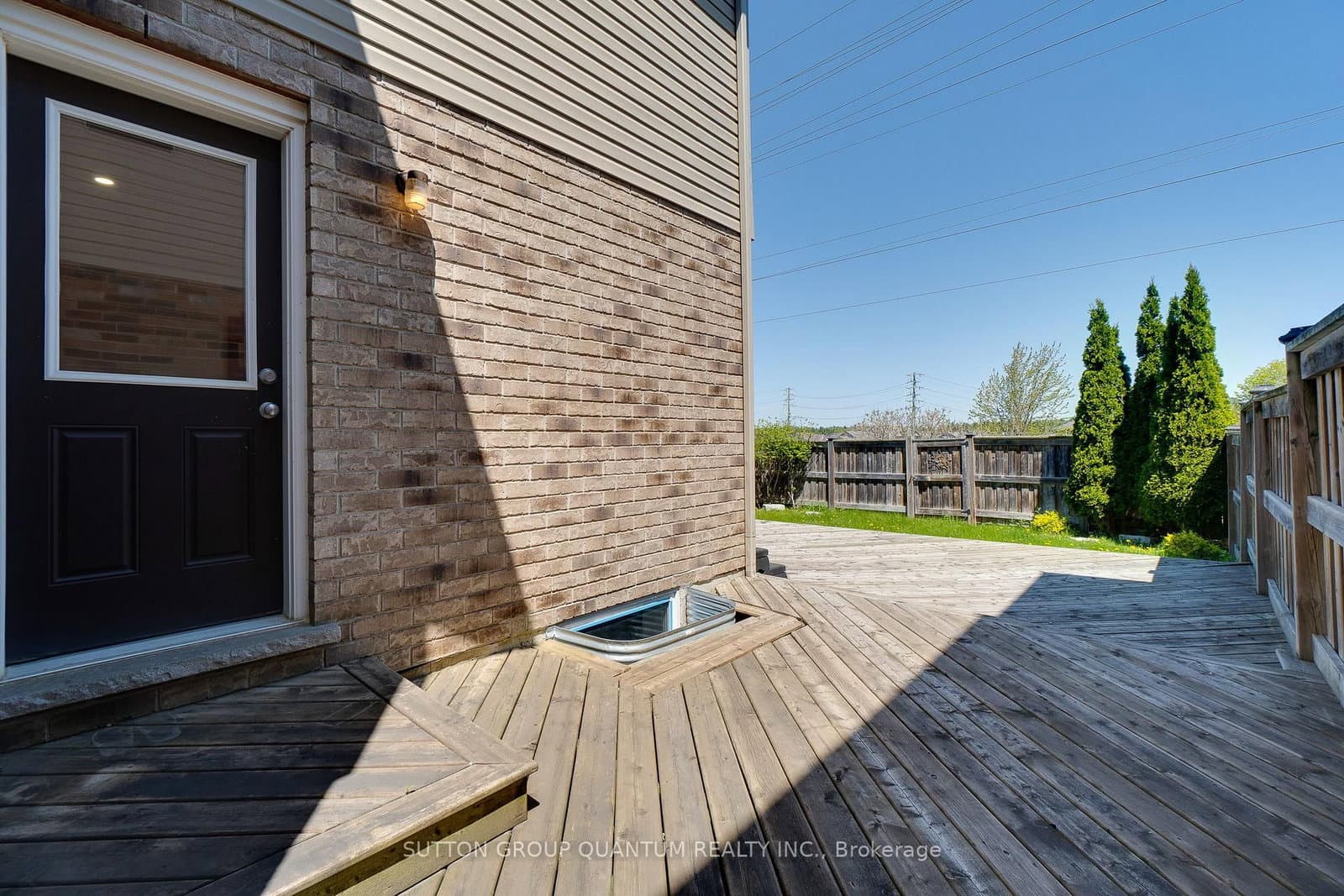928 Dunblane Court thumbnail 37