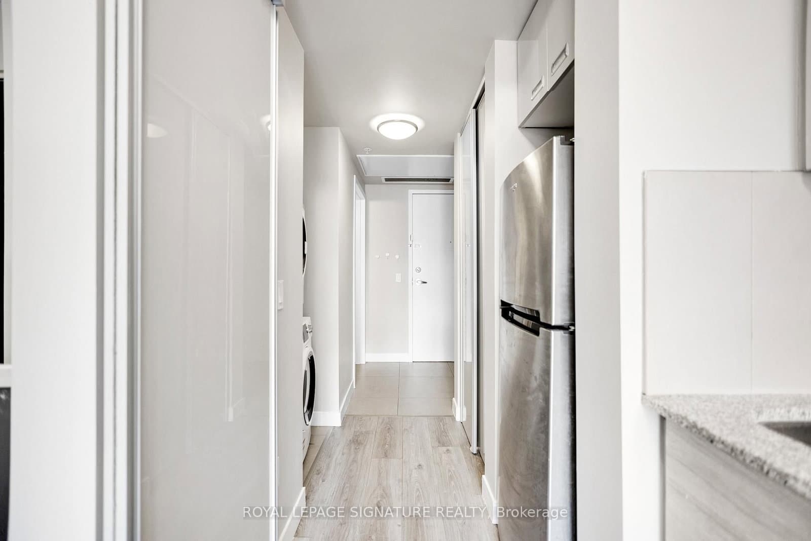 308 Lester Street, Unit 619 thumbnail 11