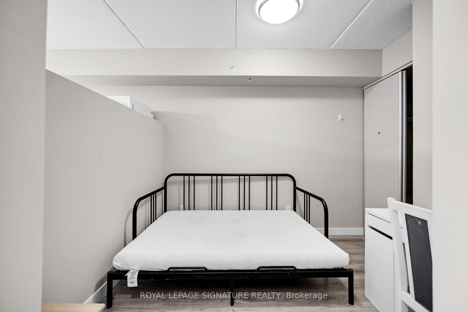 308 Lester Street, Unit 619 thumbnail 19