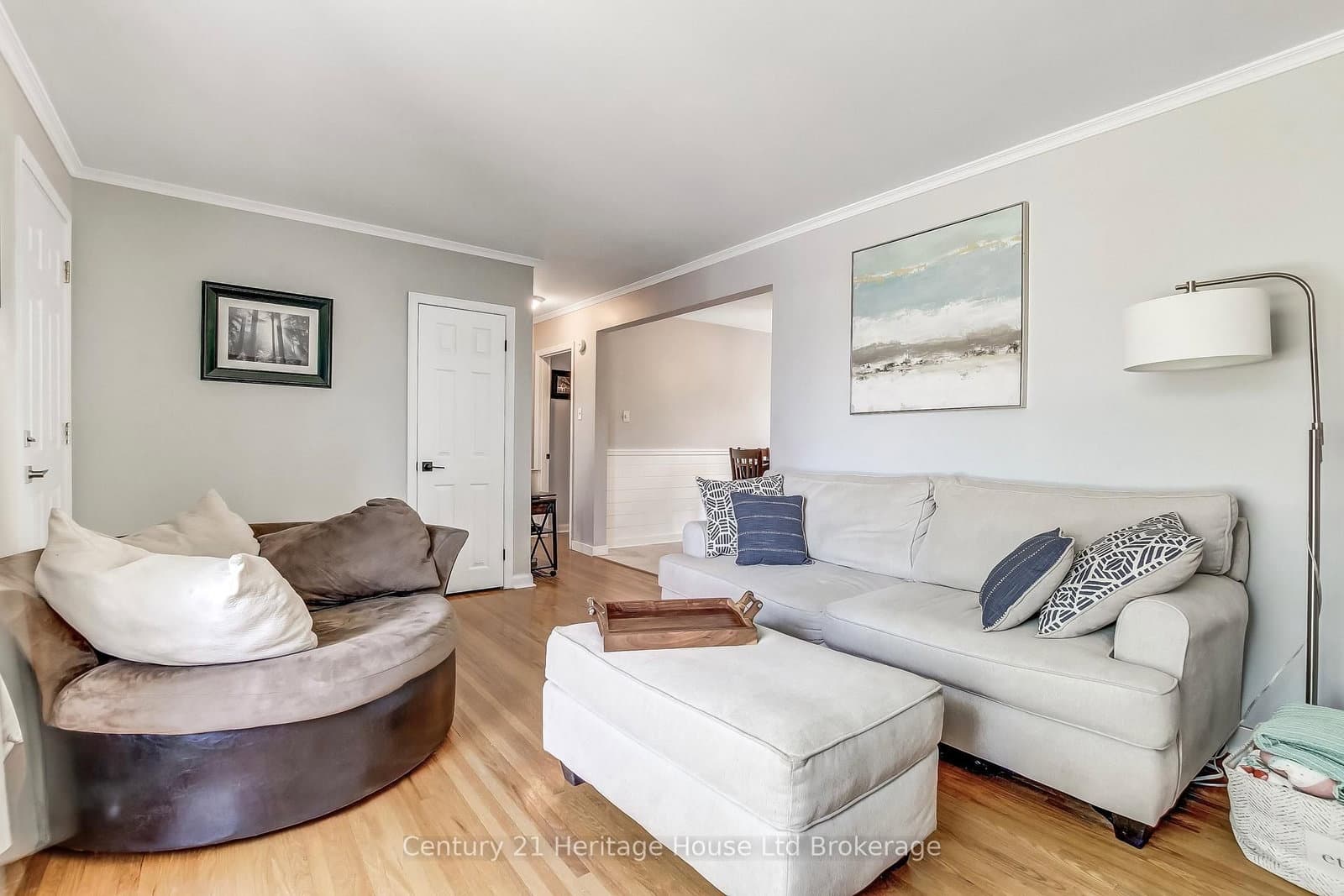 219 Brock Street thumbnail 6