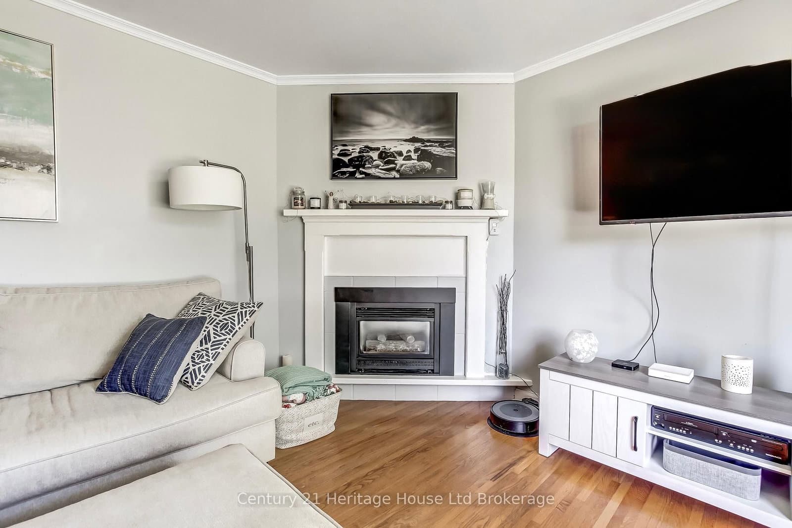 219 Brock Street thumbnail 7
