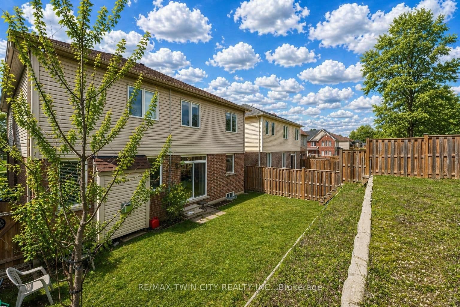 667 Linden Drive thumbnail 37