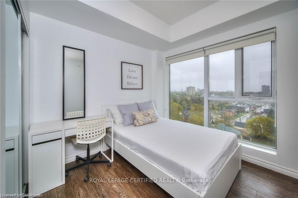 160 KING Street N, Unit 901 thumbnail 16