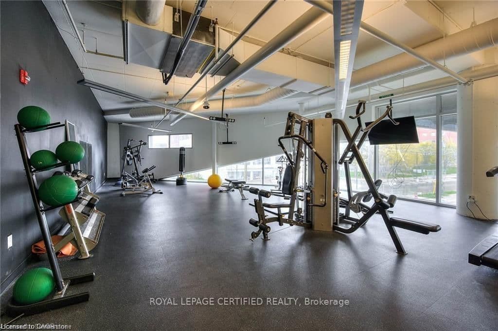 160 KING Street N, Unit 901 thumbnail 9