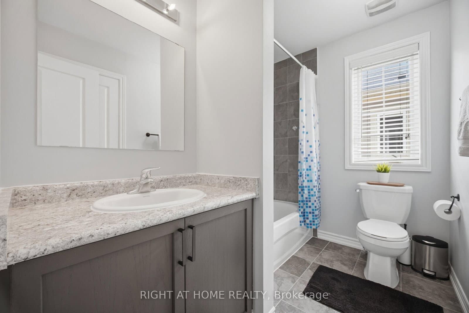 88 Decorso Drive, Unit 73 thumbnail 23