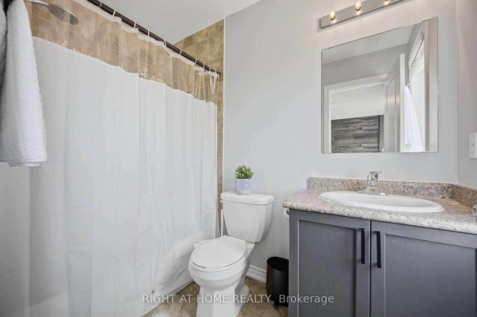 88 Decorso Drive, Unit 73 thumbnail 28
