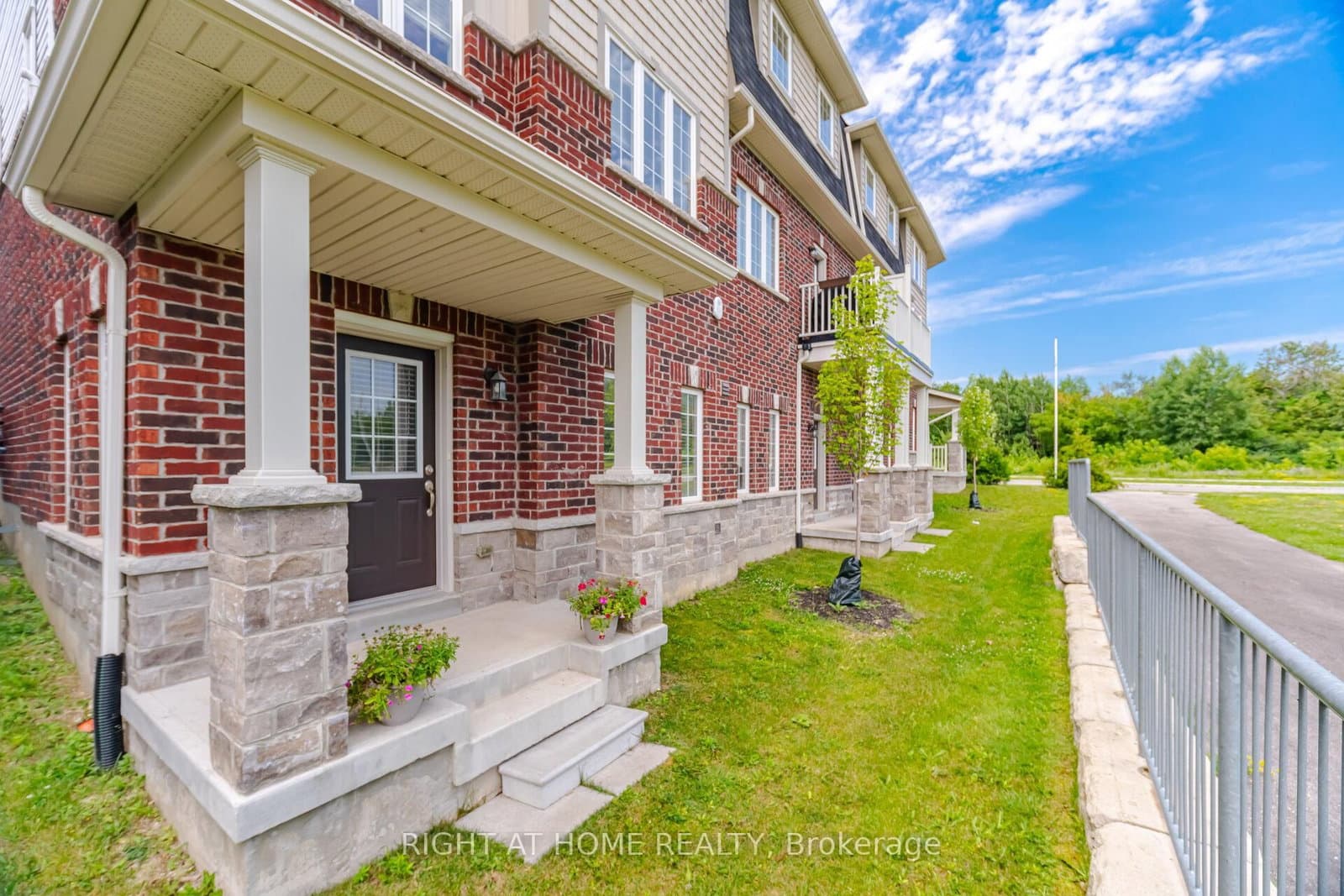 88 Decorso Drive, Unit 73 thumbnail 37