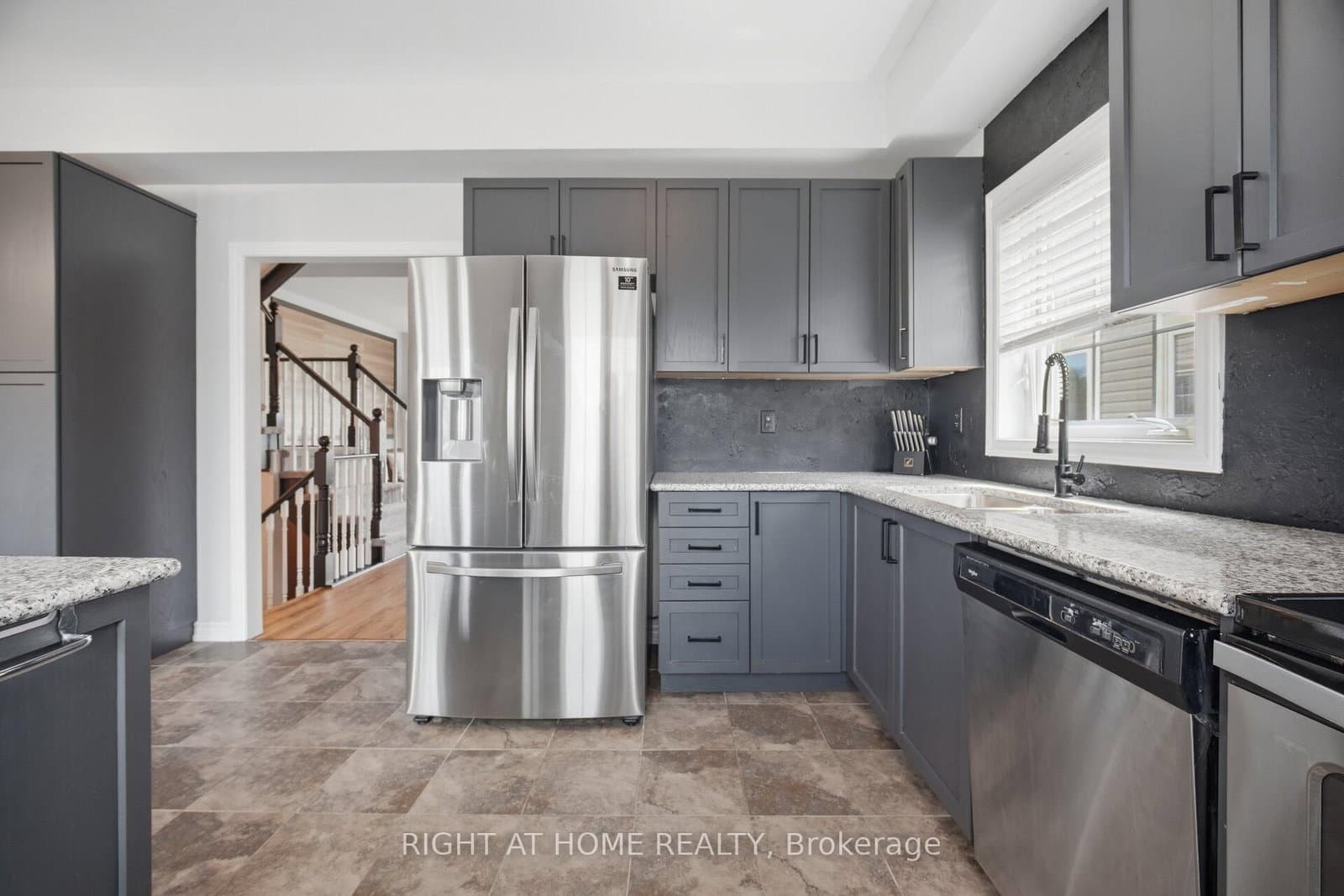 88 Decorso Drive, Unit 73 thumbnail 9
