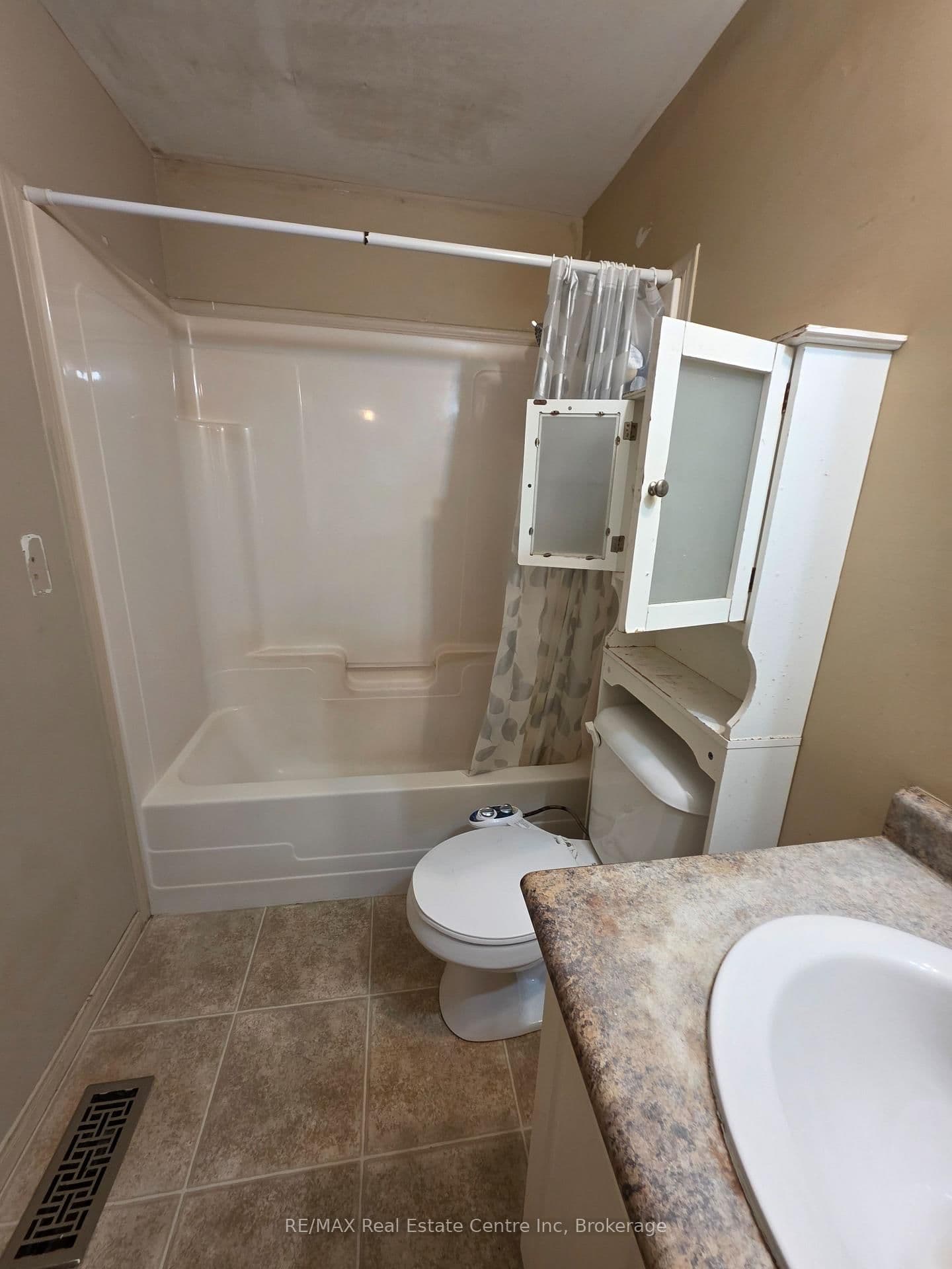 1155 Gordon Street, Unit 99 thumbnail 10