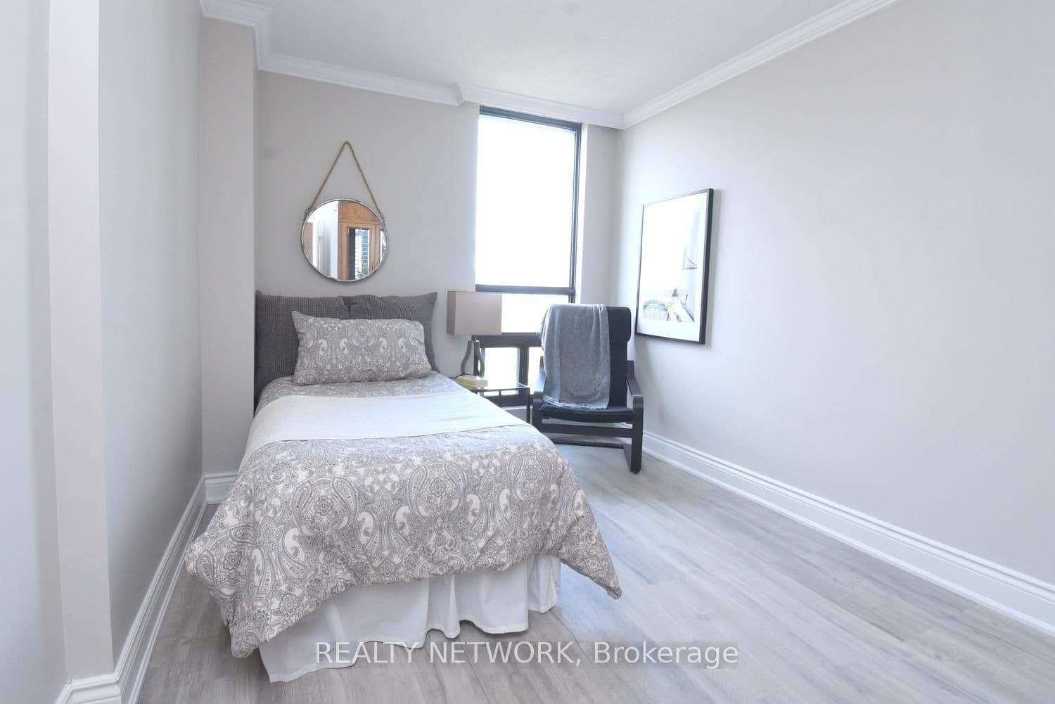 222 Jackson Street W, Unit 702 thumbnail 19