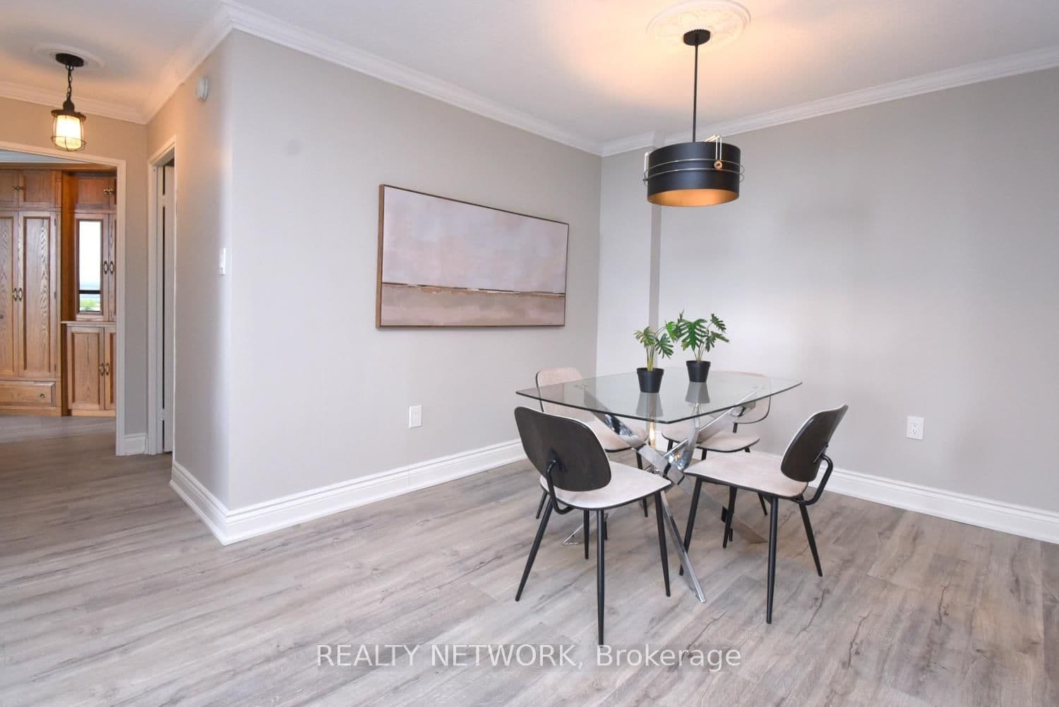 222 Jackson Street W, Unit 702 thumbnail 9