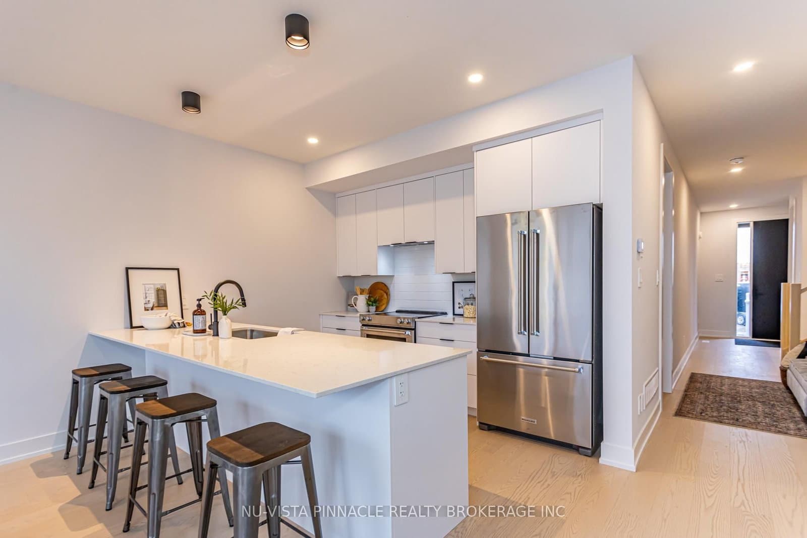 1175 Riverbend Road, Unit 16 thumbnail 8