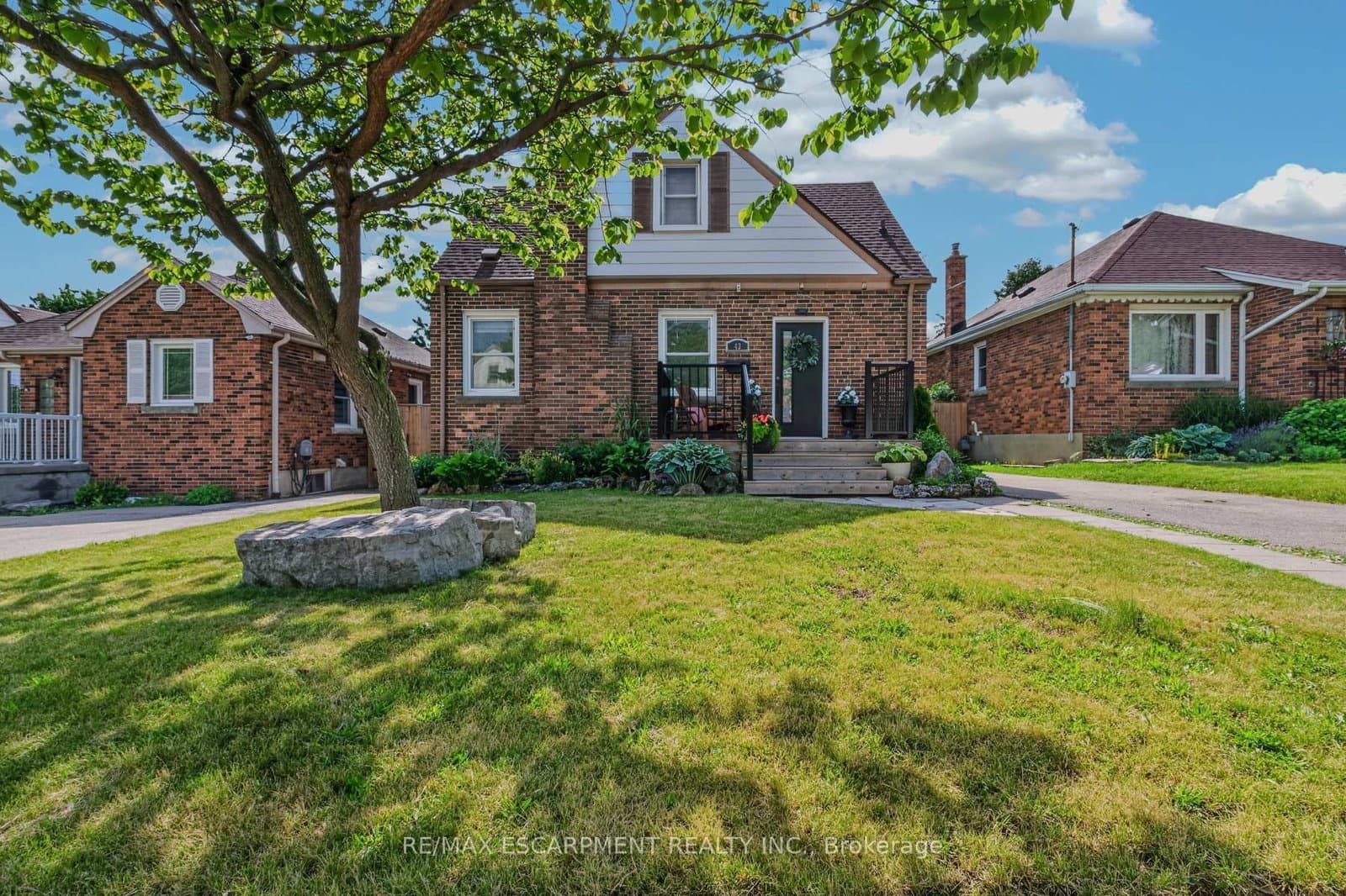 43 Woodbridge Road - Image 1
