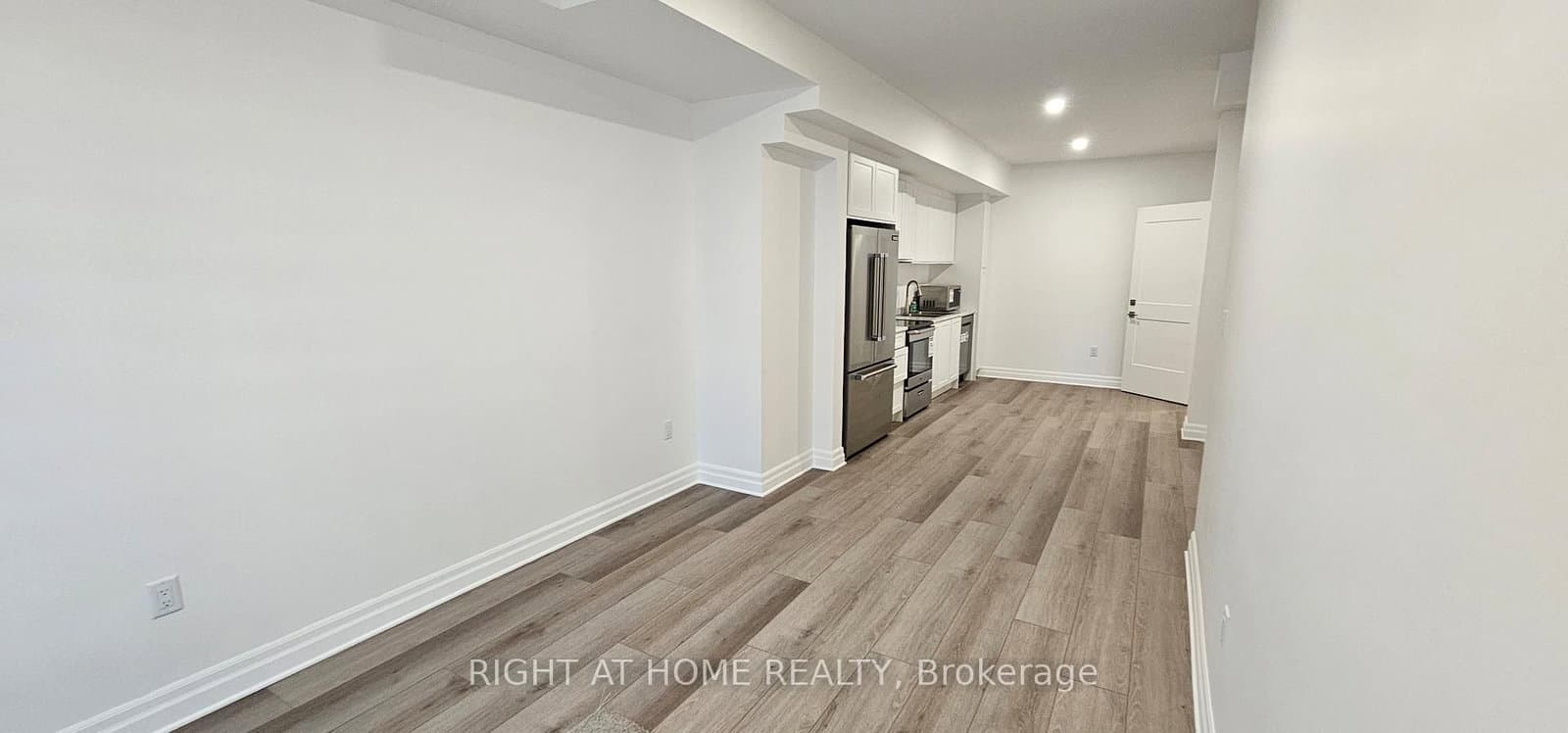 7499 Marvel Drive, Unit Main thumbnail 5