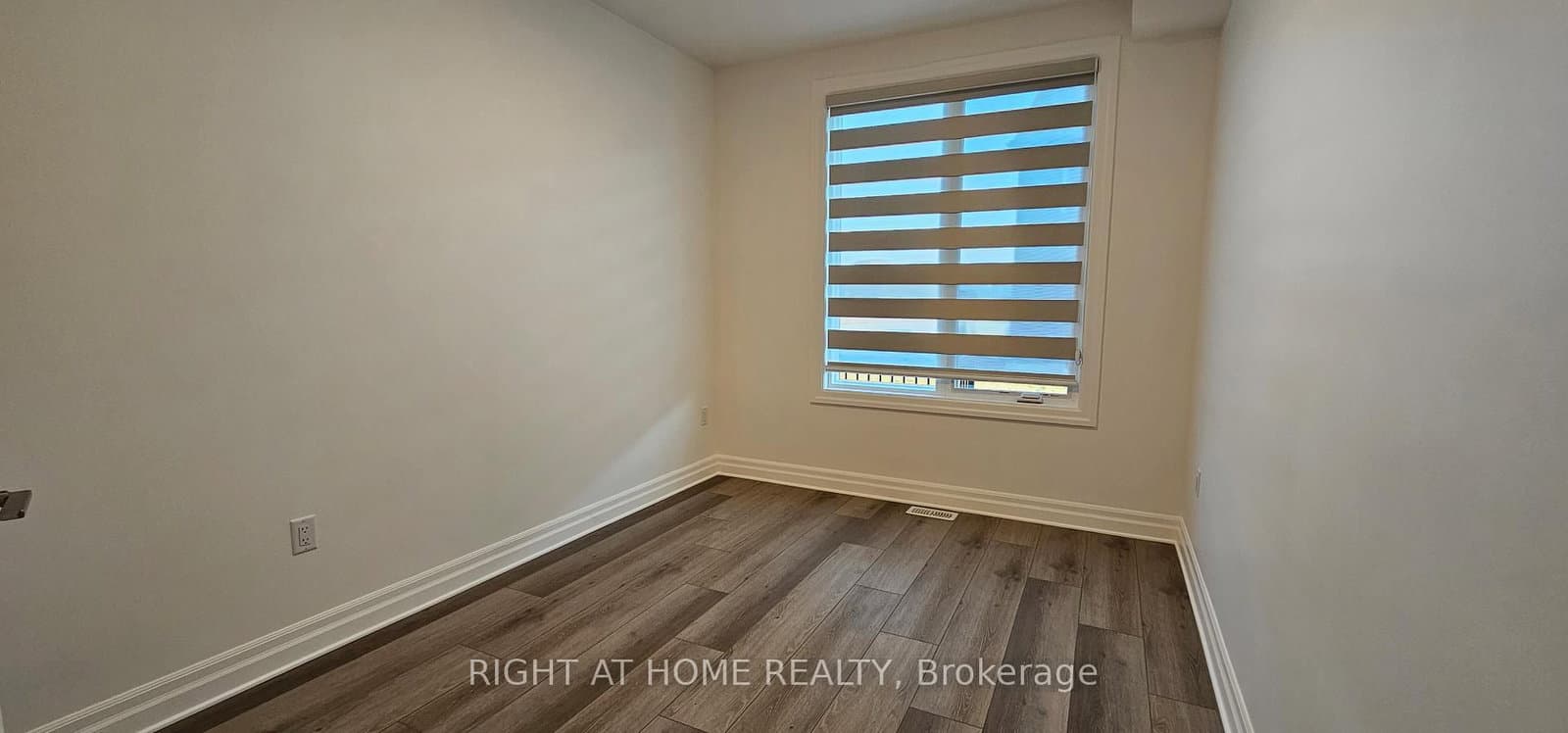 7499 Marvel Drive, Unit Main thumbnail 8