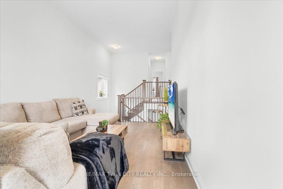 657 Benninger Drive thumbnail 23