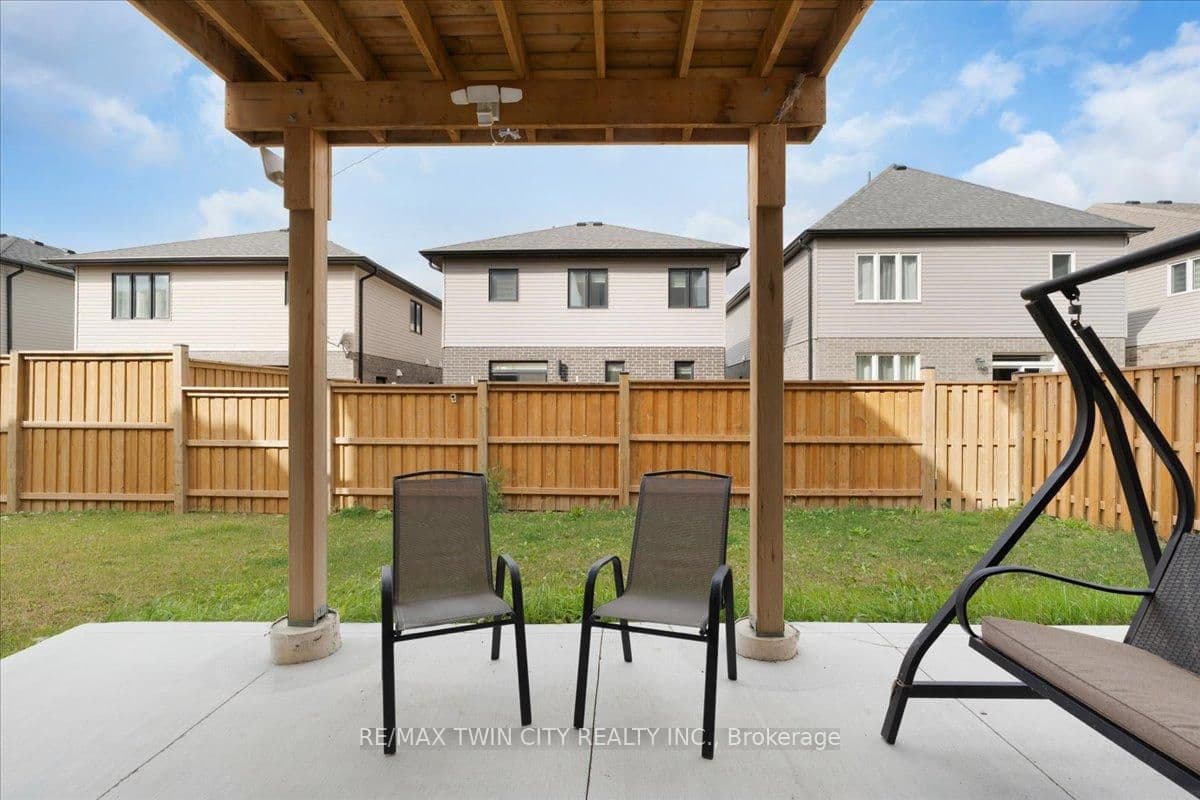 657 Benninger Drive thumbnail 42
