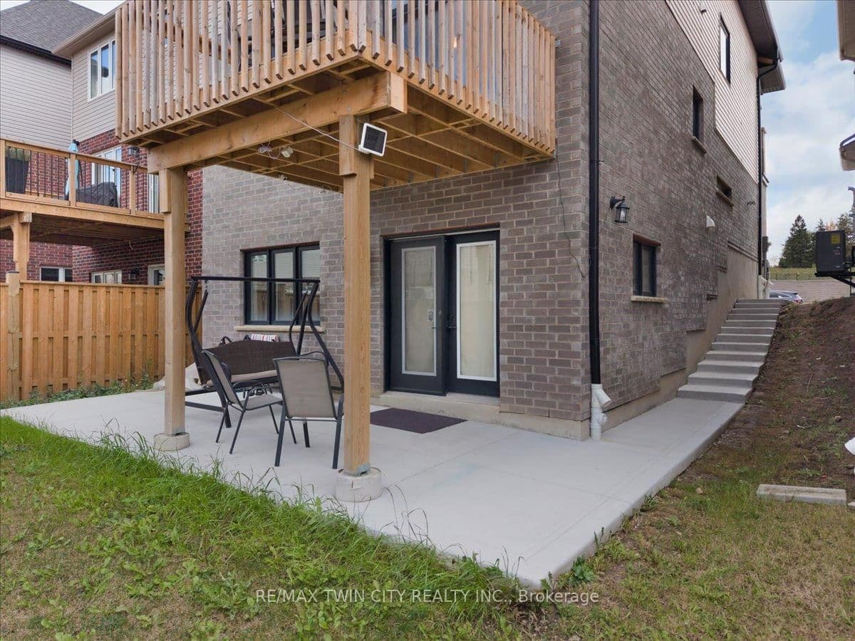 657 Benninger Drive thumbnail 43