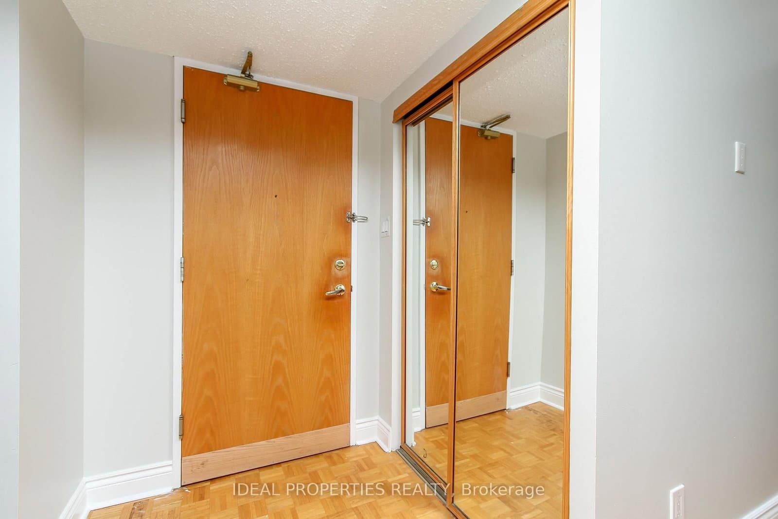 2871 Richmond Road W, Unit 1213 thumbnail 8