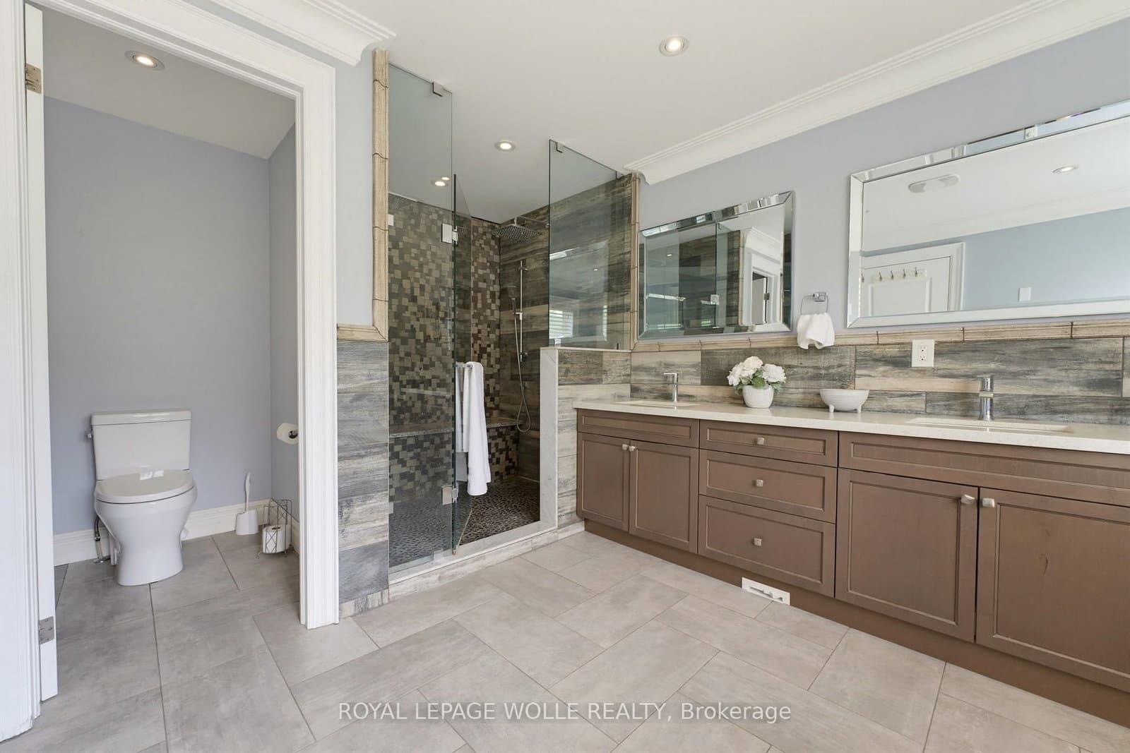 38 River Valley Drive thumbnail 31