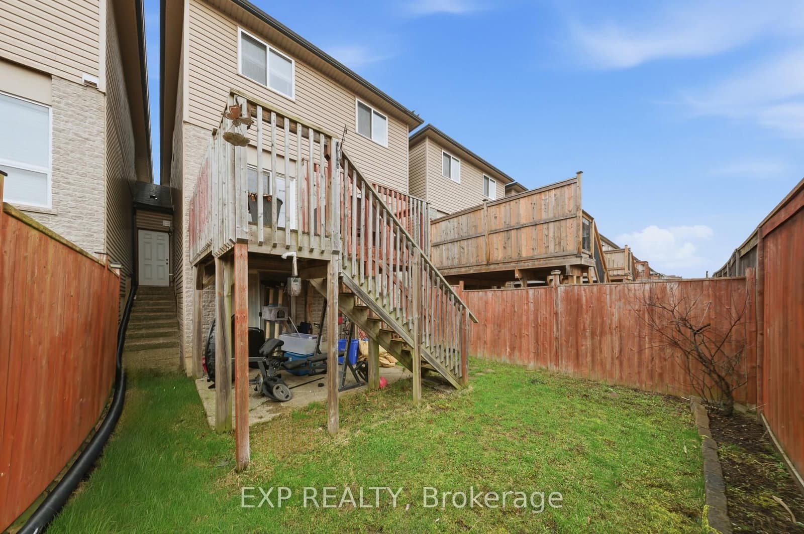 35 Thames Way thumbnail 35