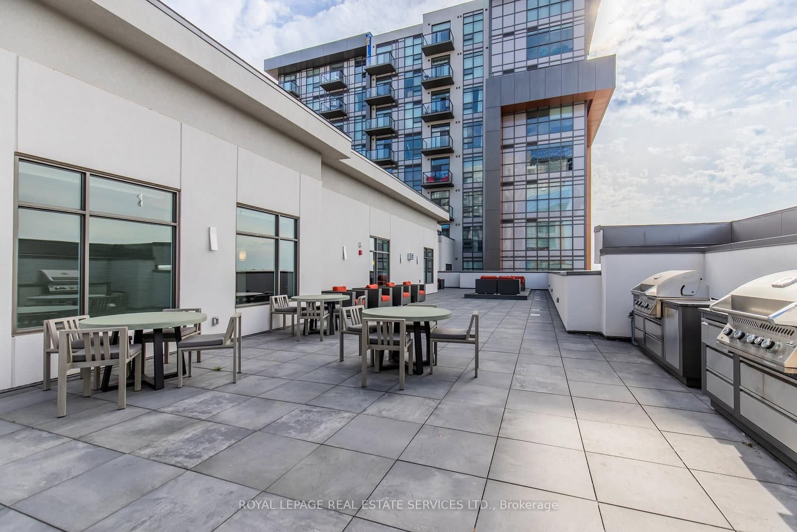 460 DUNDAS Street E, Unit 1205 thumbnail 37