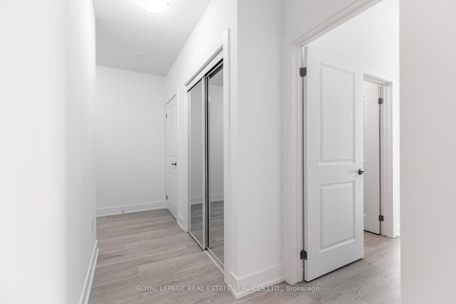 460 DUNDAS Street E, Unit 1205 thumbnail 5