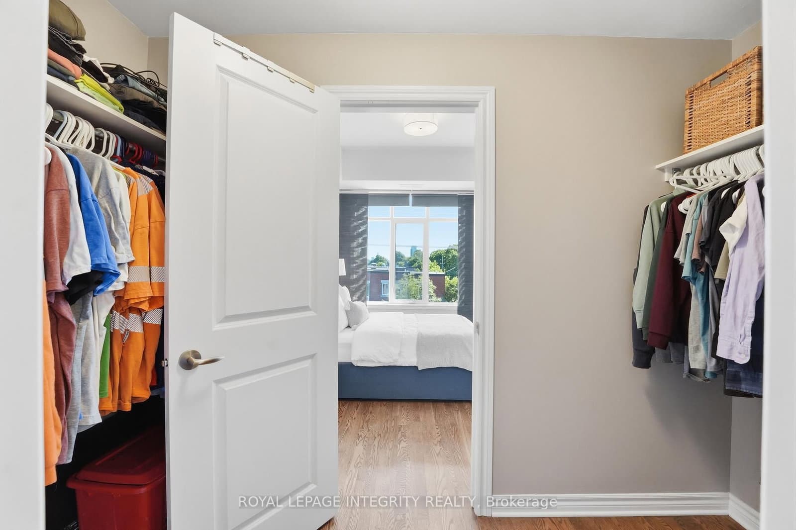 682 Churchill Avenue N, Unit 310 thumbnail 21