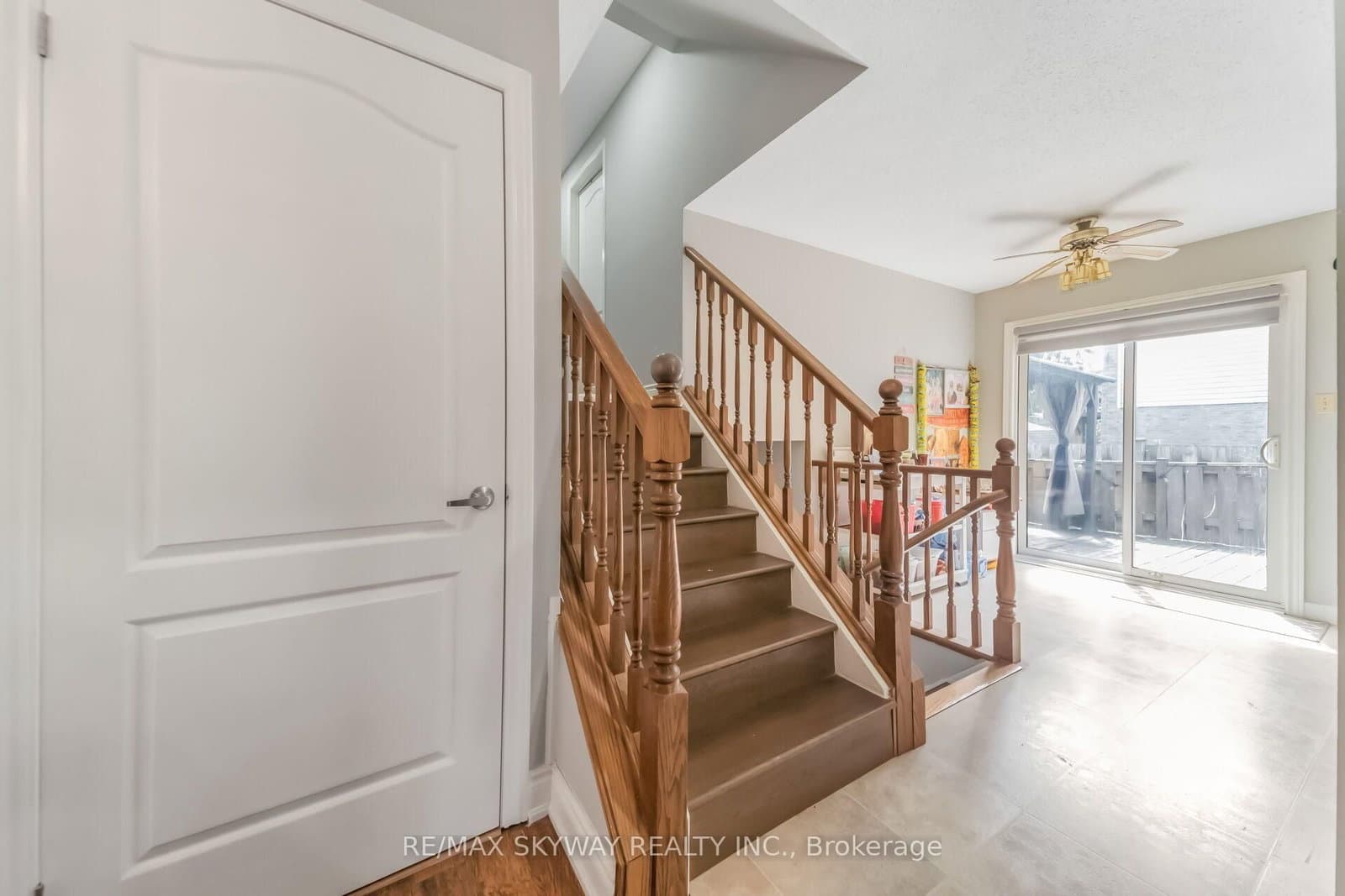 42 Newbury Drive thumbnail 15