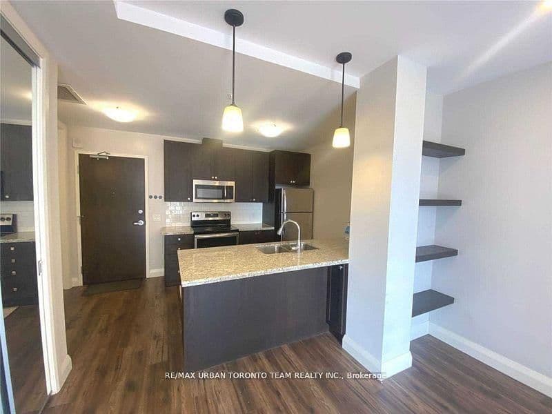 118 King Street E, Unit 621 thumbnail 16