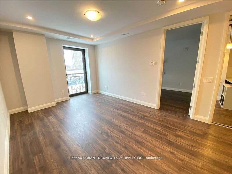 118 King Street E, Unit 621 thumbnail 19