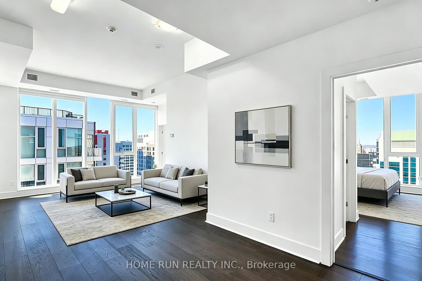 40 Nepean Street, Unit 2703 thumbnail 3