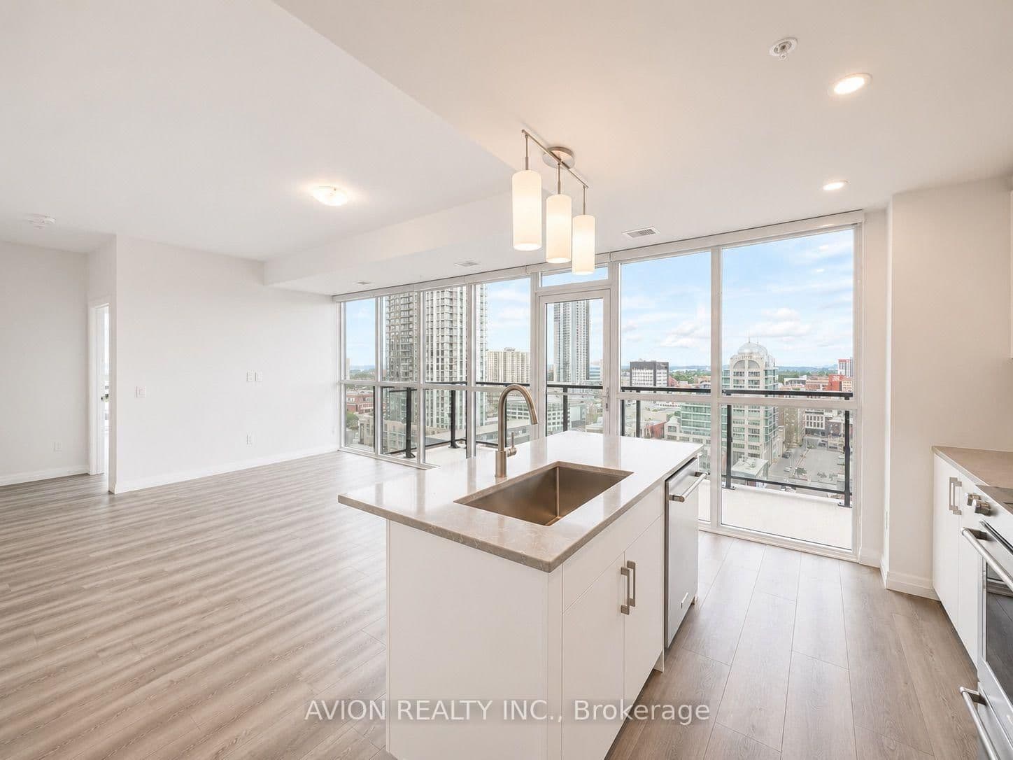 60 charles Street W, Unit 1602 thumbnail 11