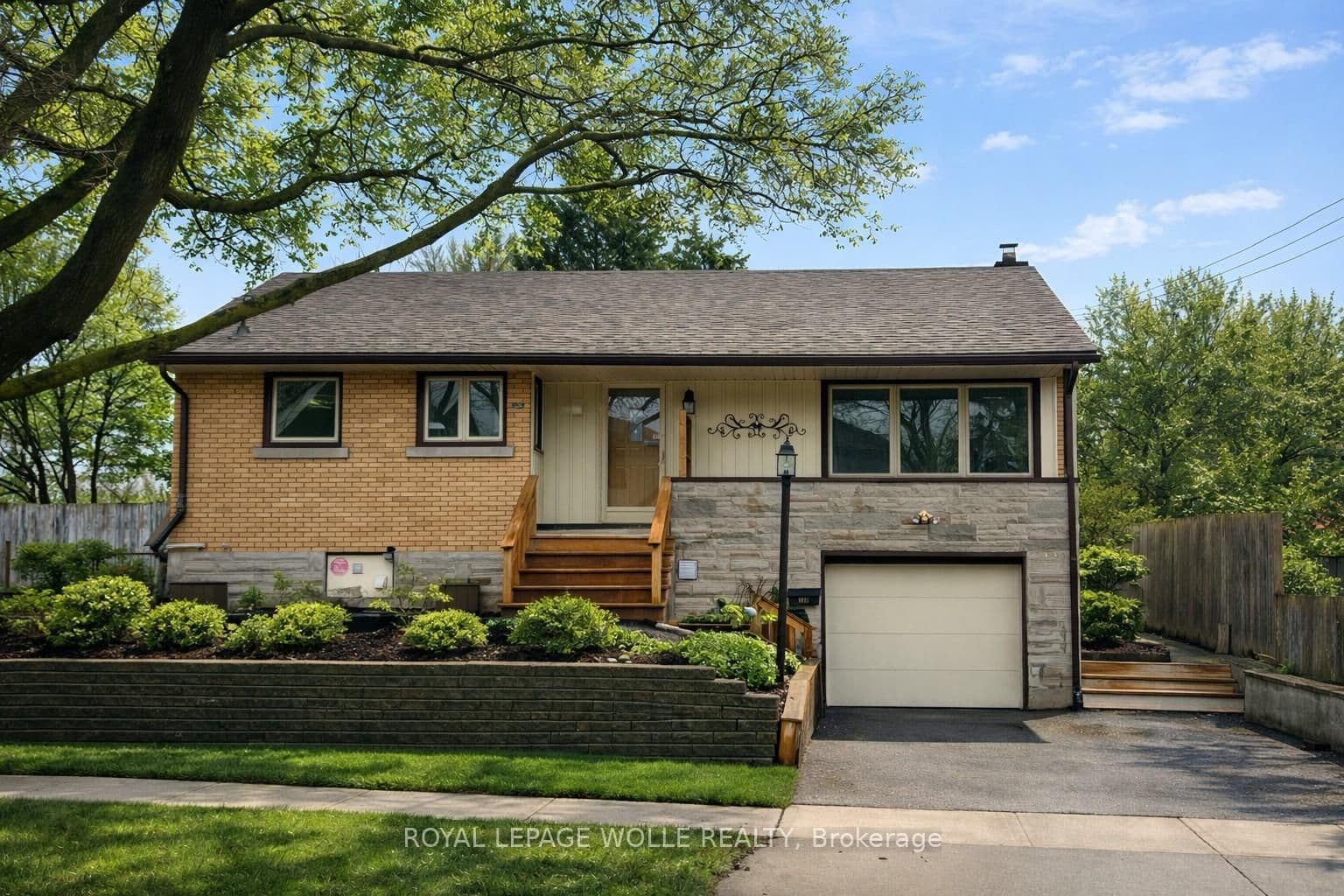 148 Siebert Avenue, Unit UPPER - Image 1