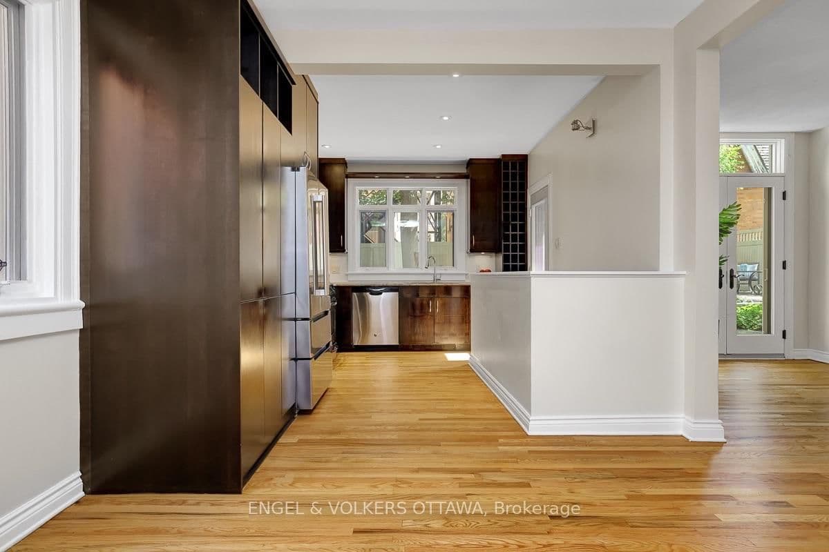 50 Charles Street thumbnail 13