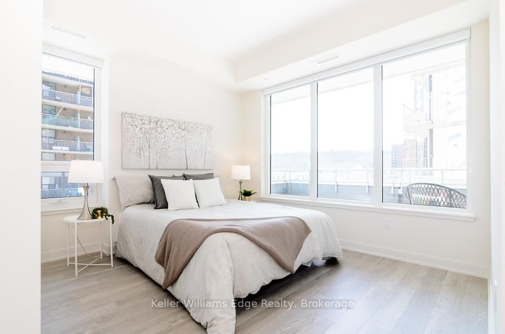212 King William Street, Unit 405 thumbnail 17