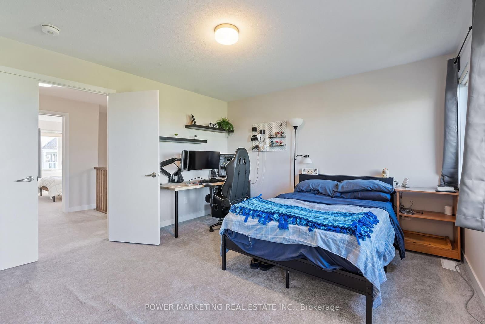 129 Hackamore Crescent thumbnail 21