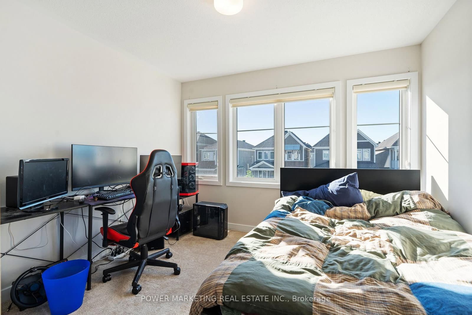 129 Hackamore Crescent thumbnail 26