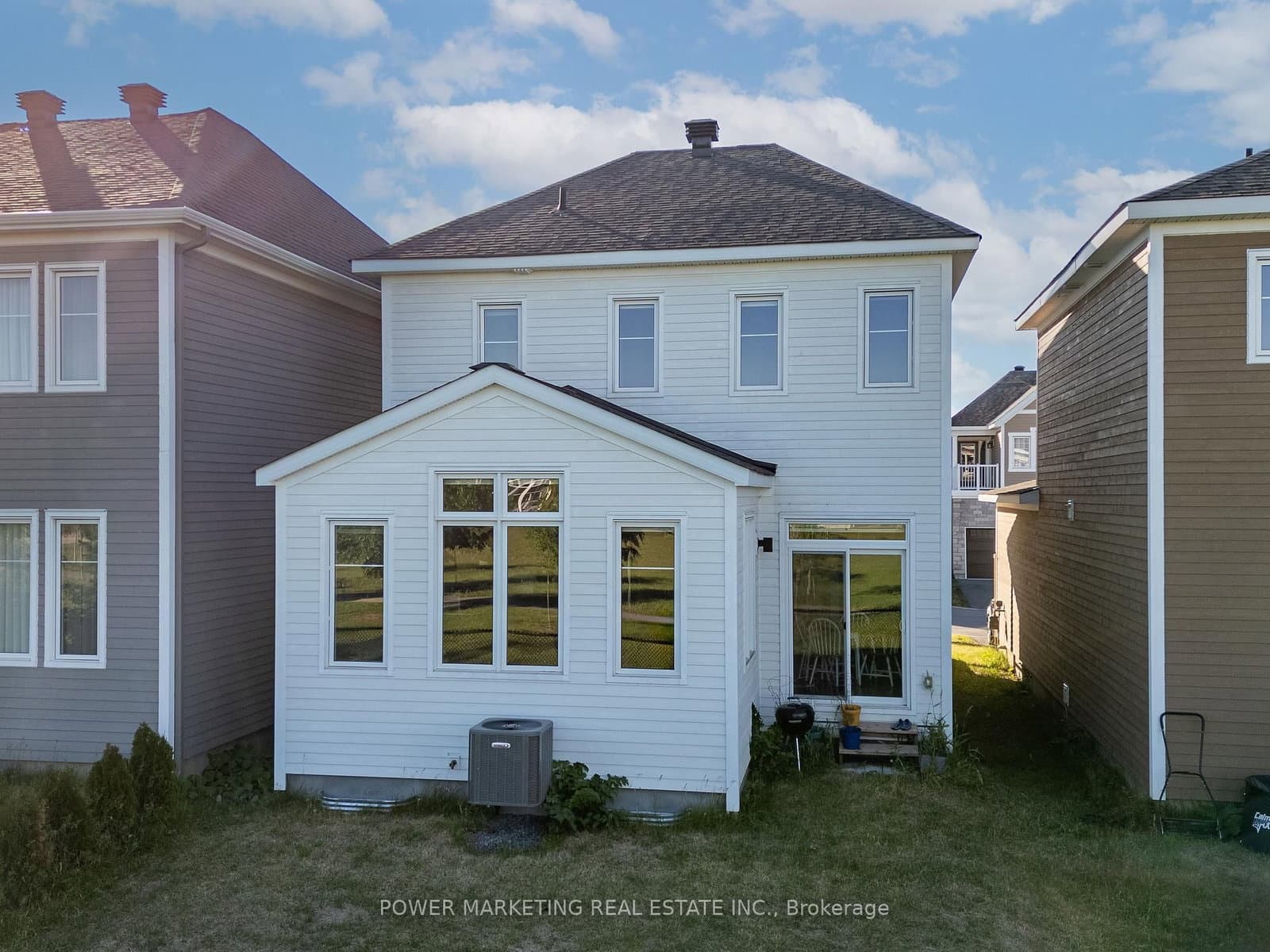 129 Hackamore Crescent thumbnail 33