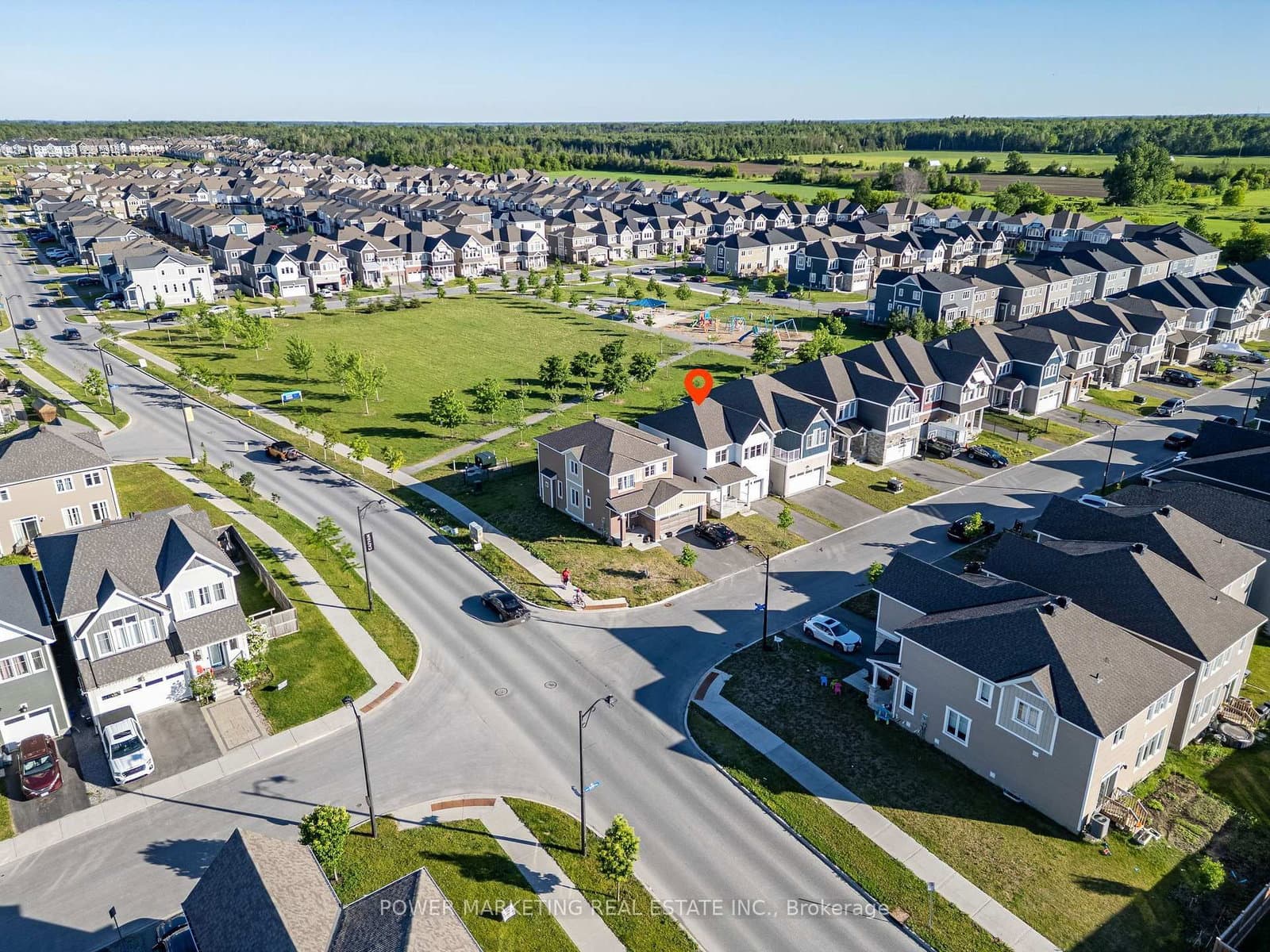 129 Hackamore Crescent thumbnail 36