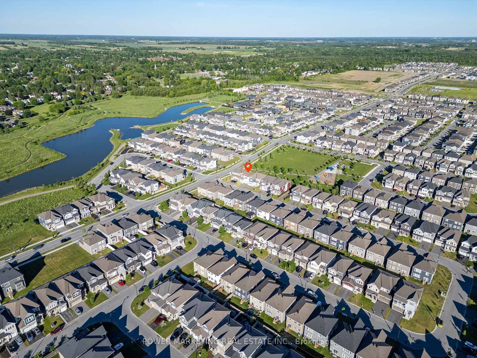 129 Hackamore Crescent thumbnail 37