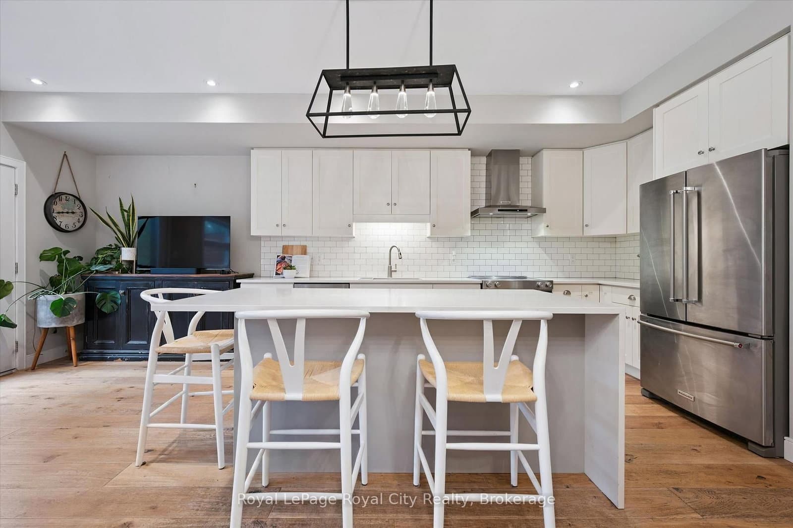 60 Arkell Road, Unit 83 thumbnail 2