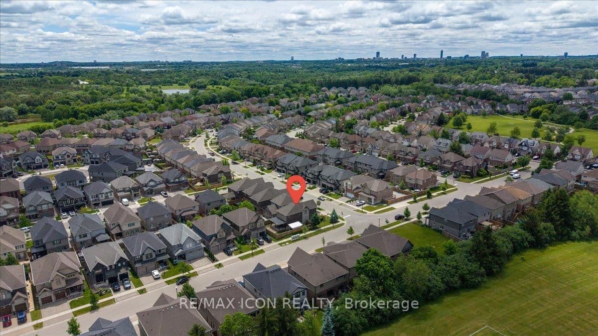 275 Falconridge Drive thumbnail 50