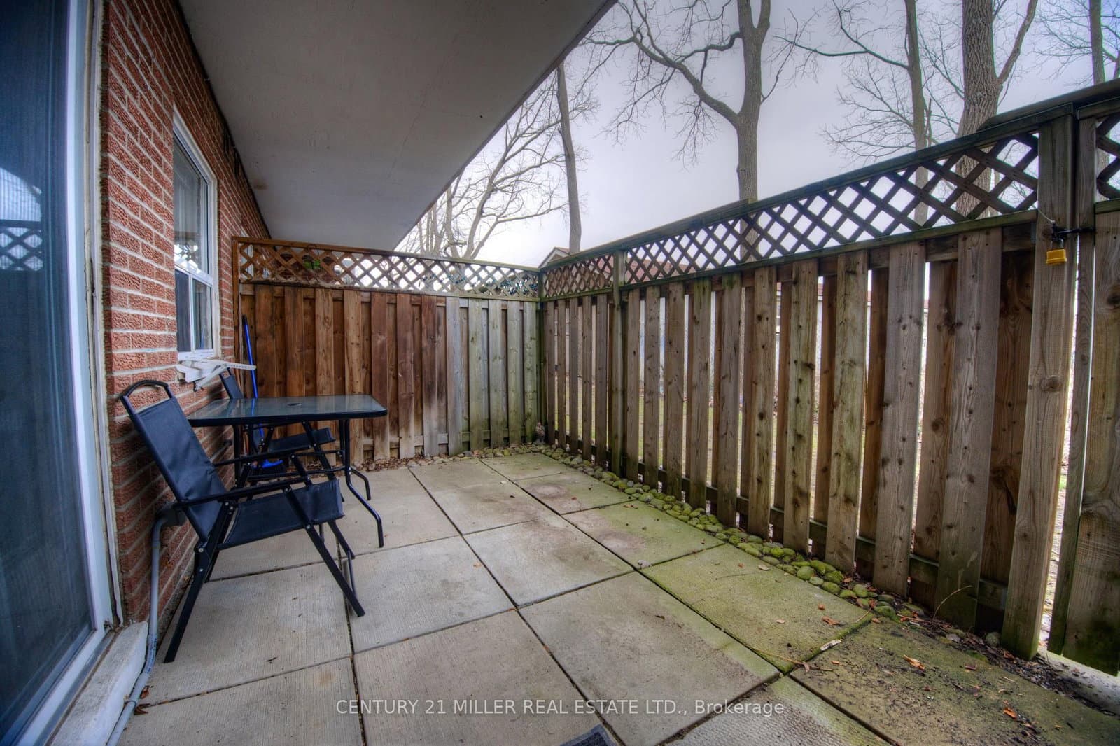 793 Colborne Street E, Unit 110 thumbnail 18