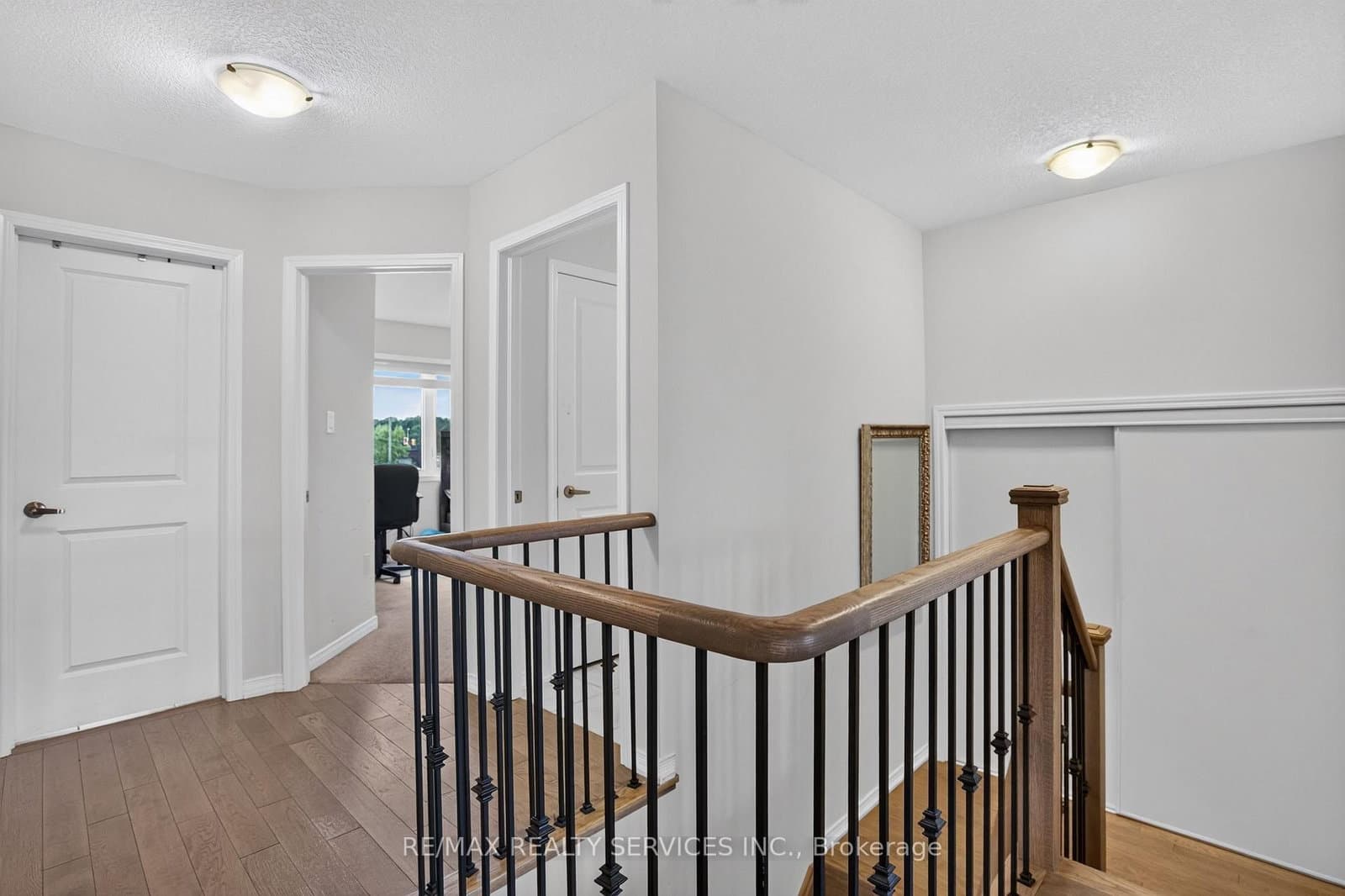 8 Munro Circle thumbnail 19