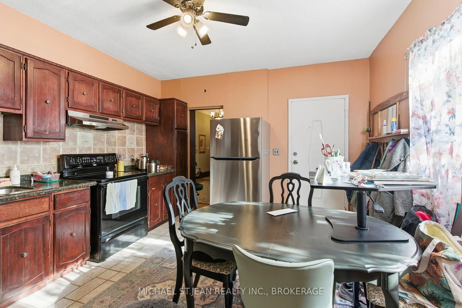 30 Ontario Avenue thumbnail 24