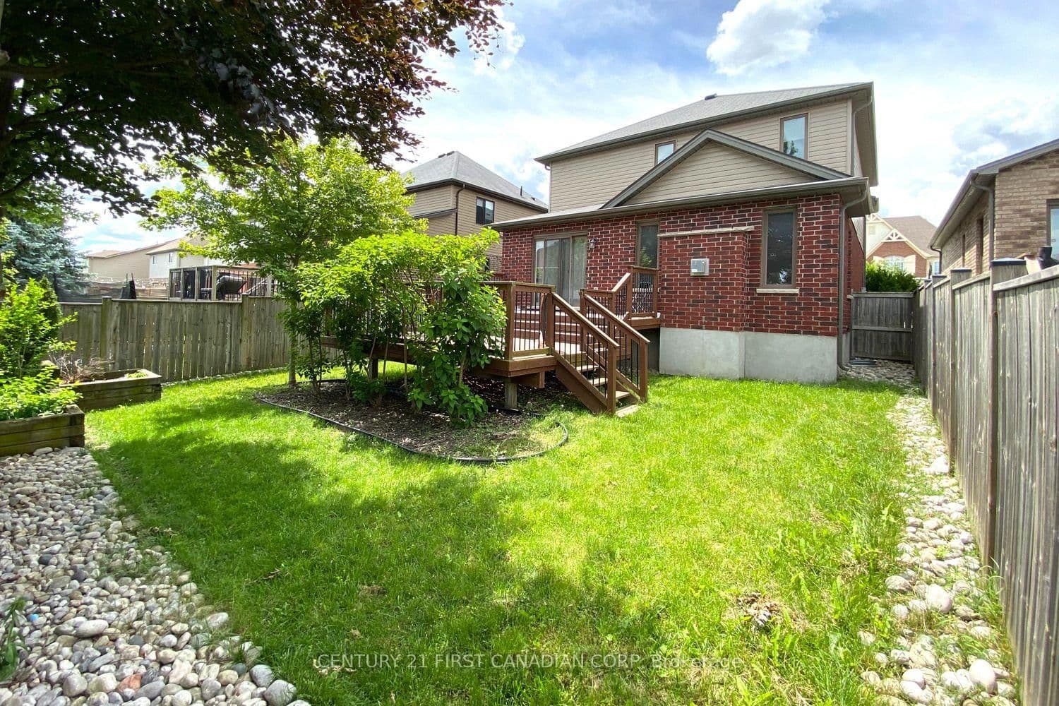 858 Roulston Street thumbnail 13