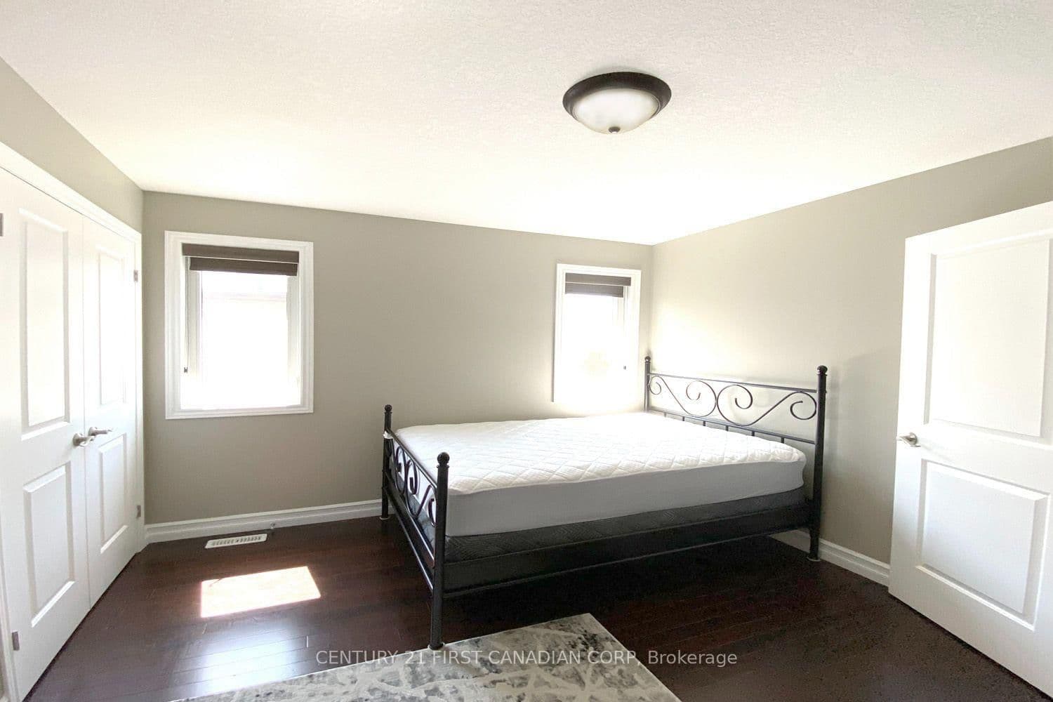 858 Roulston Street thumbnail 6
