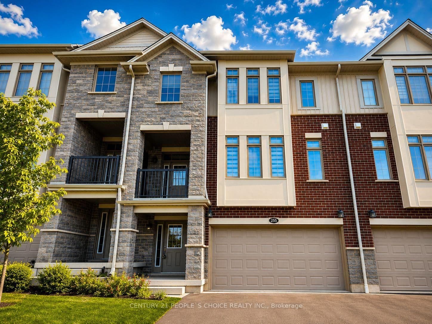 255 Raspberry Place - Image 1